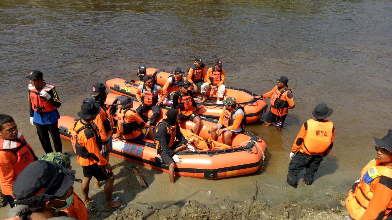 Bocah SD Tewas Tenggelam di Bengawan Solo