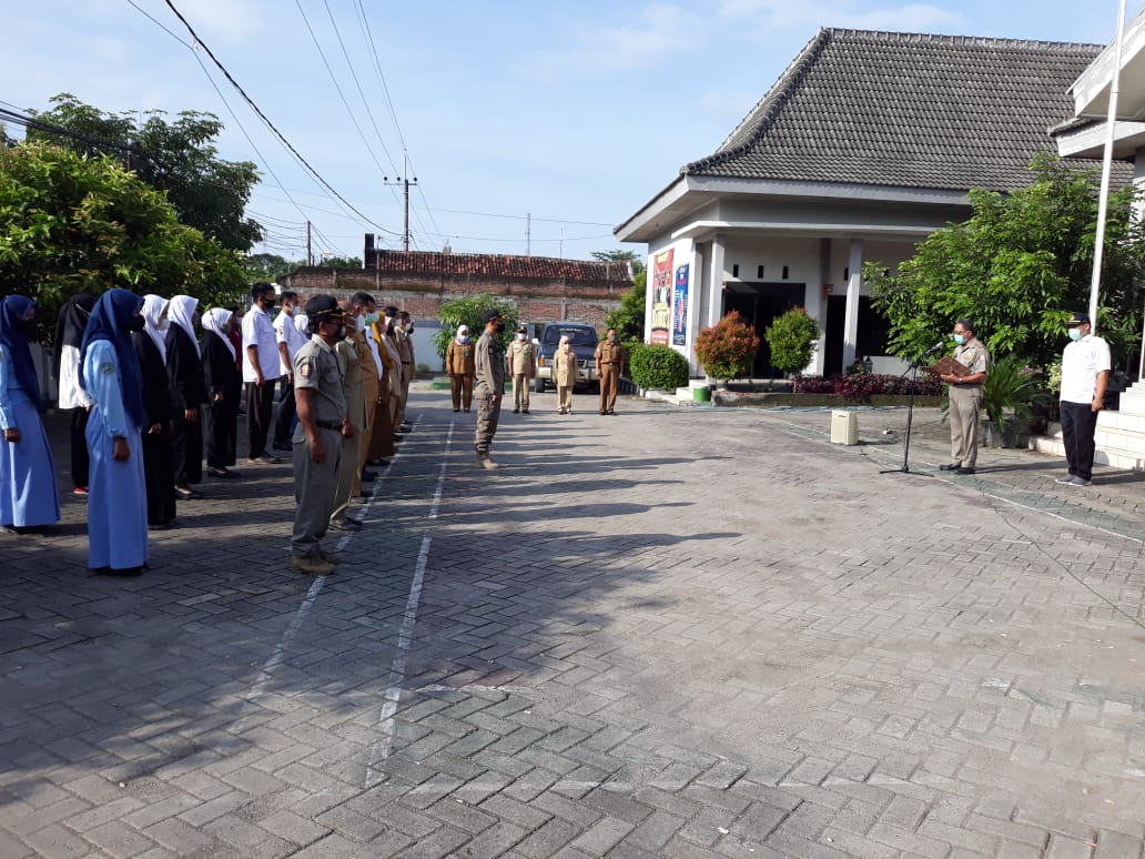 Menjaga Kedisiplinan Dengan Apel Pagi