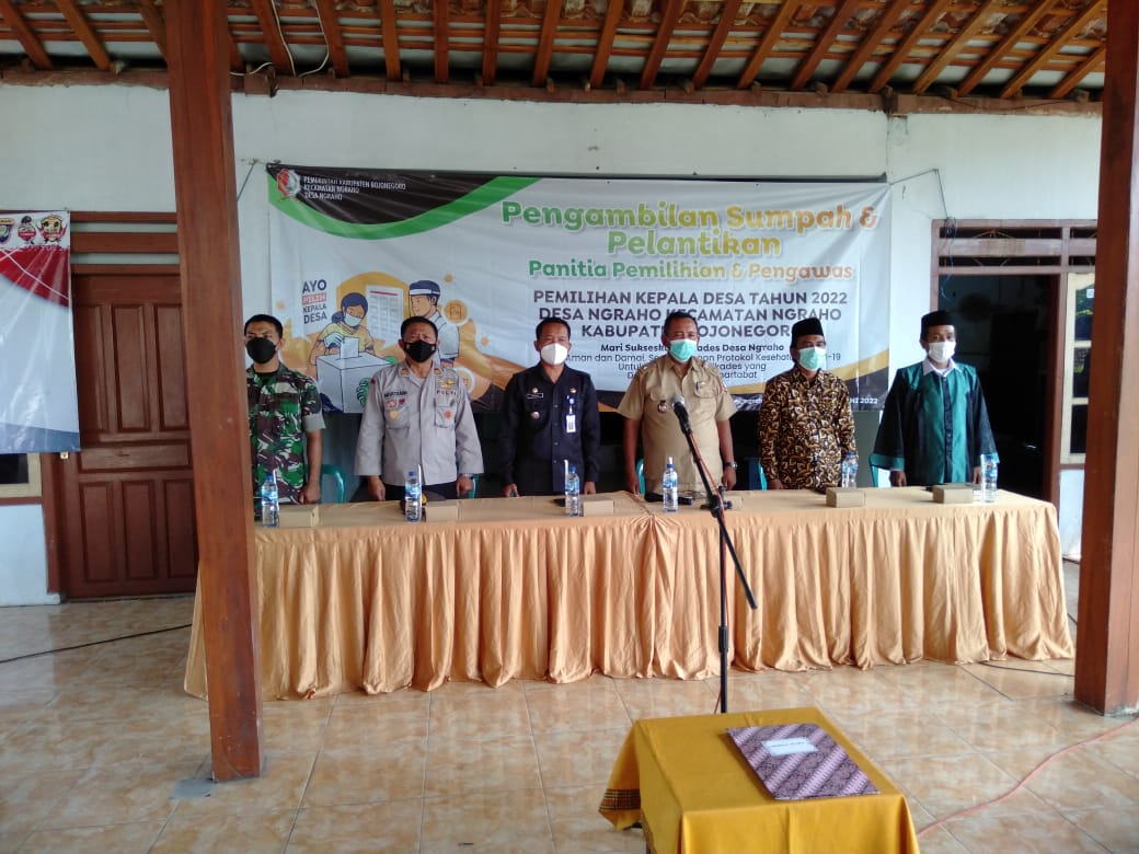 PELANTIKAN PANITIA PILKADES DESA NGRAHO