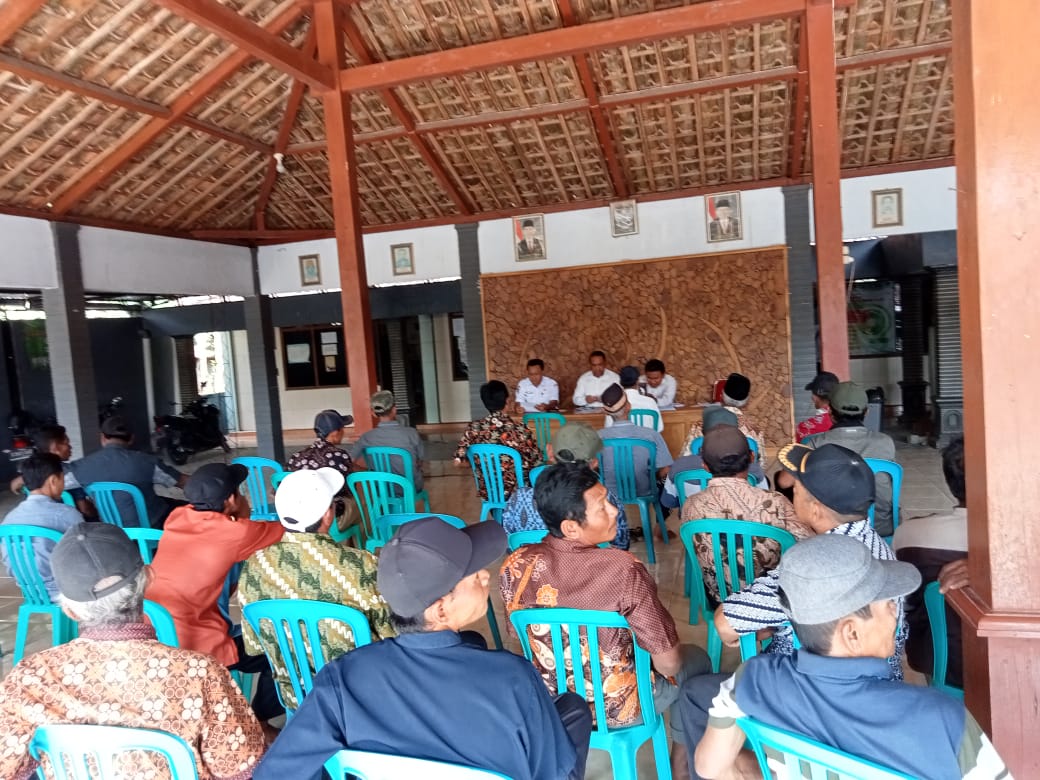 Pencairan Honor RT/RW di Desa Nganti