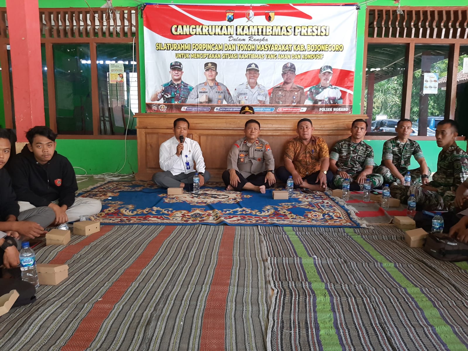 Presisi di Balai desa Sumberagung