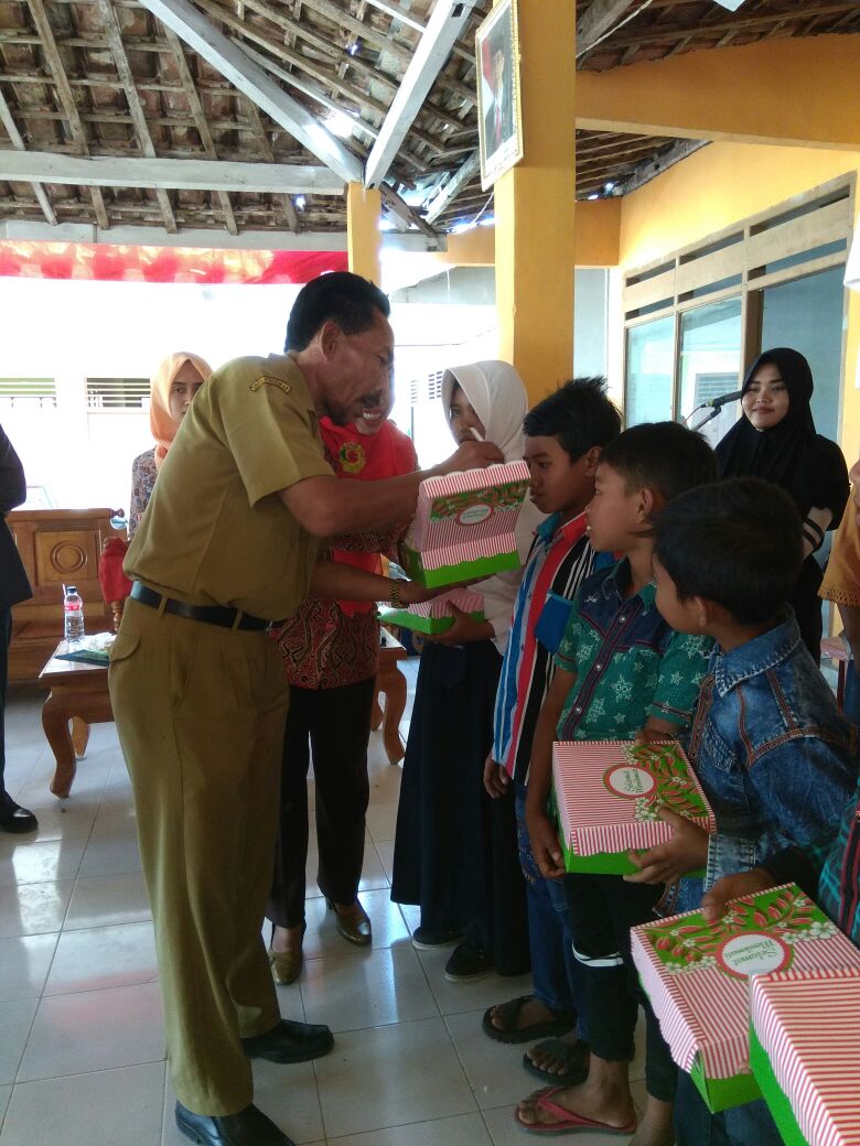 Santunan Anak Yatim Piatu di Desa Mojorejo
