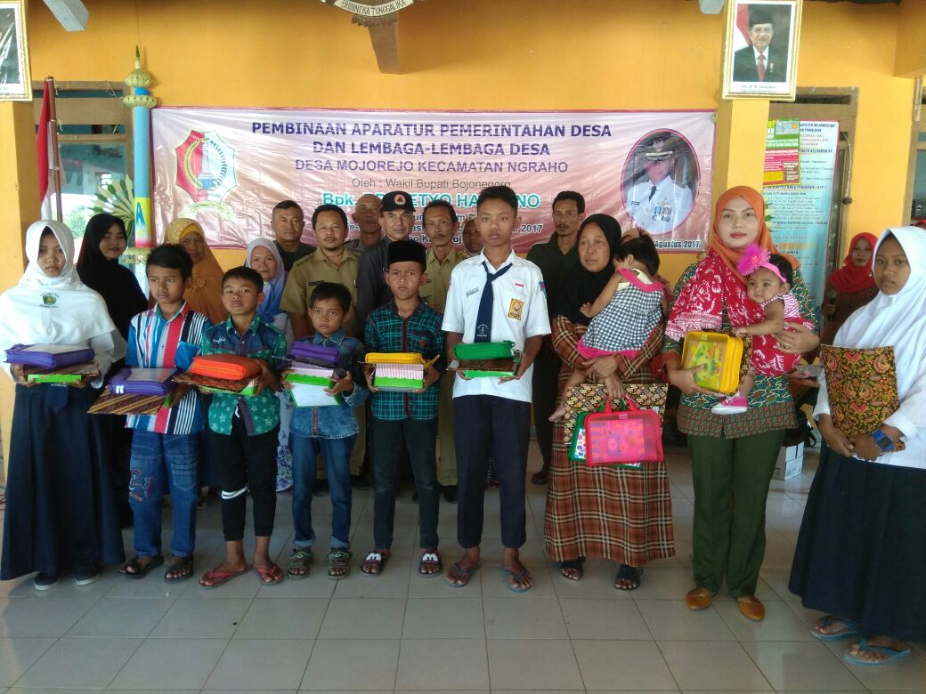 Santunan Anak Yatim Piatu di Desa Mojorejo