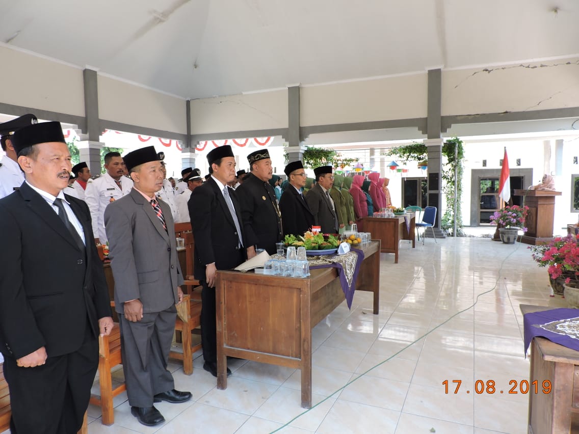 HUT RI KE 74
