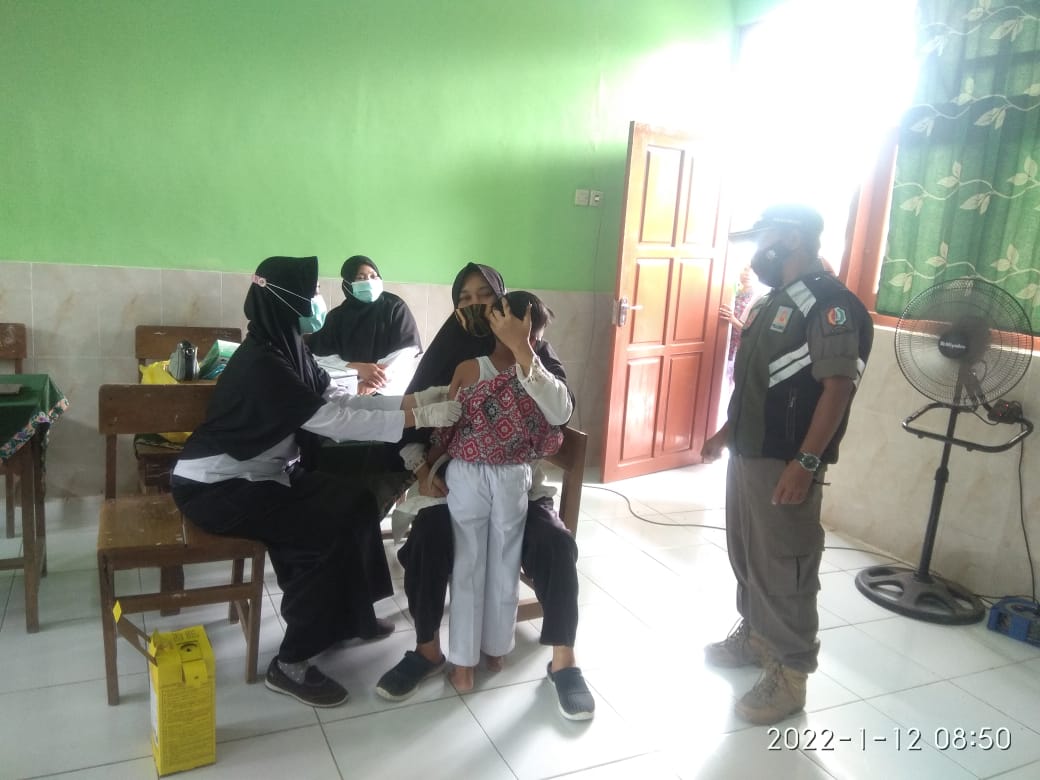 Giat Vaksinasi siswa SDN di Kecamatan Ngraho