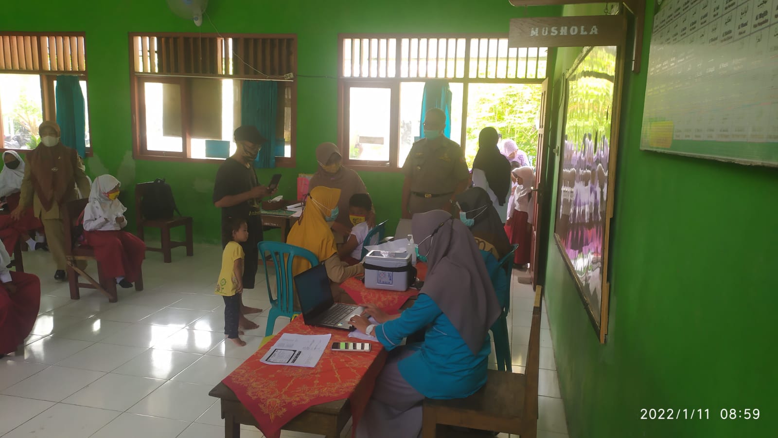 Giat Vaksinasi siswa SDN di Kecamatan Ngraho